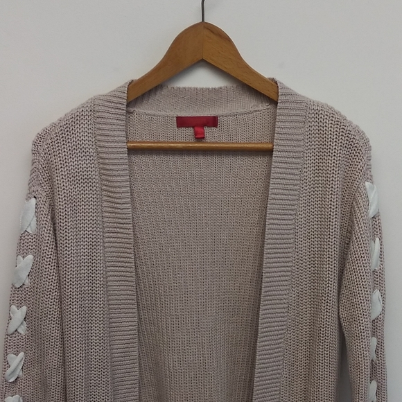 Jennifer Lopez Blush Pink Sweater - Picture 3 of 12